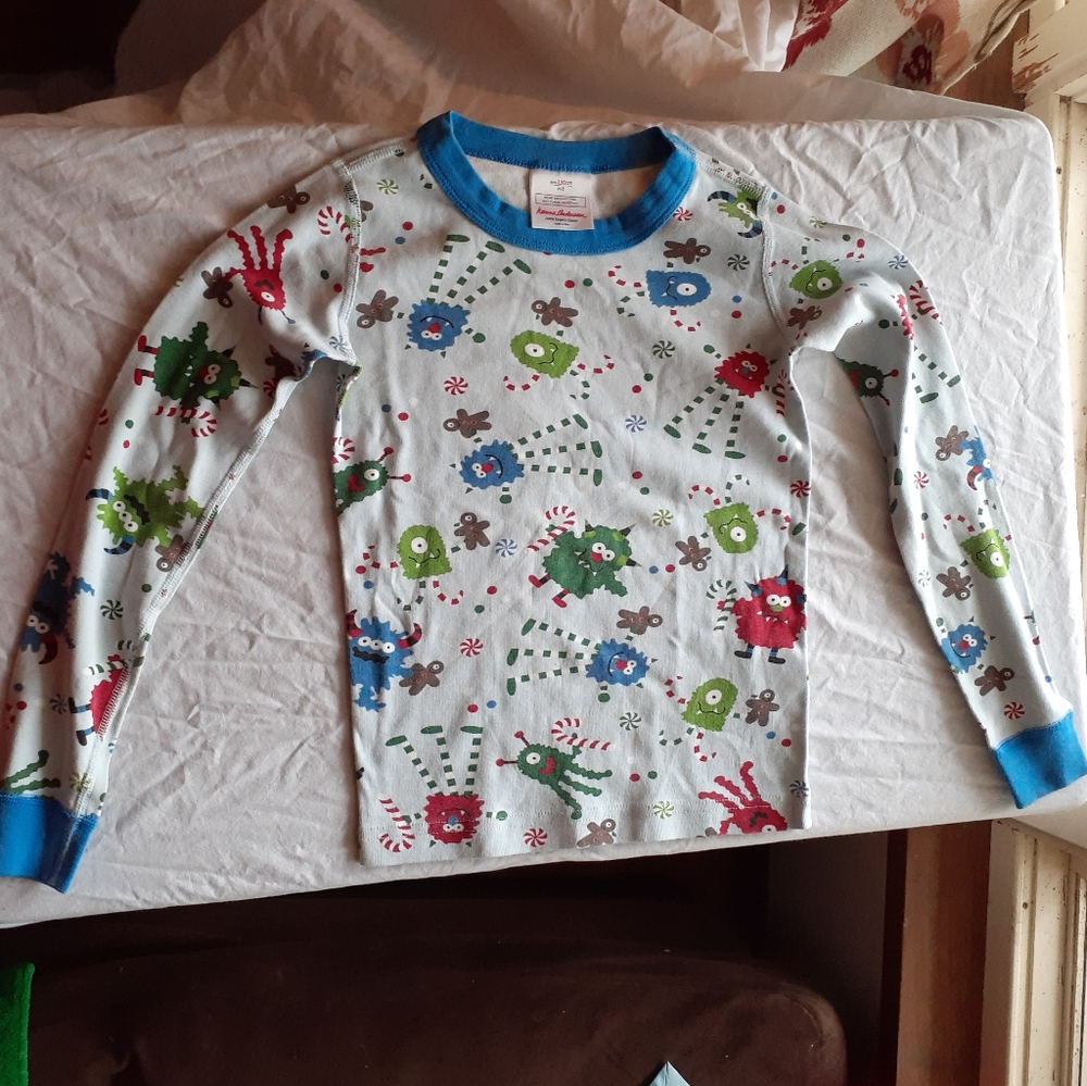 Hanna Andersson Monster Christmas PJ top